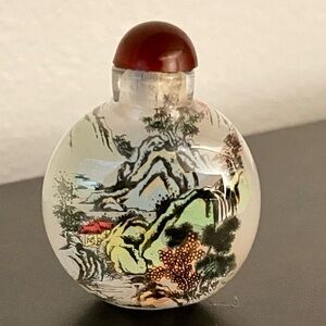 Hand-Painted Landscape Glass Snuff Bottle - Red Cap